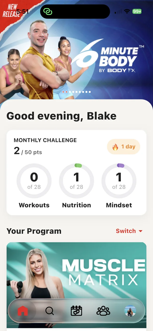 Home screen: monthly challenge and current program