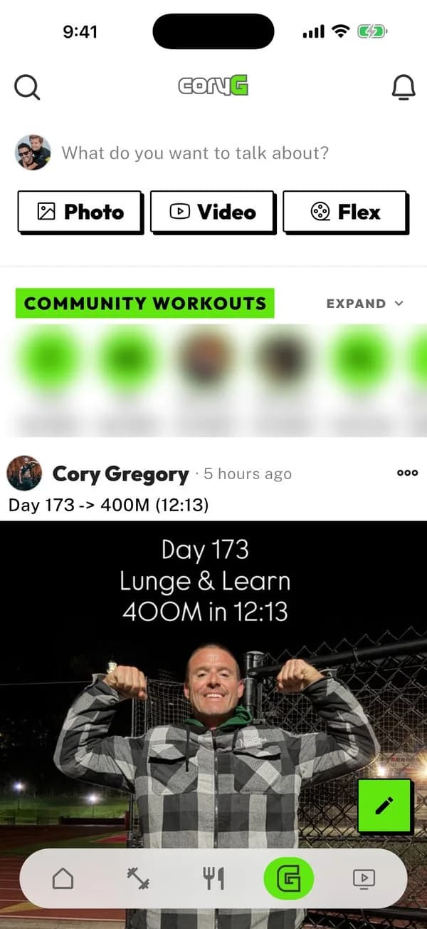 Community feed with member posts